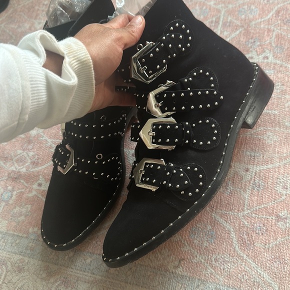 Givenchy Womens buckle boot - Picture 2 of 4